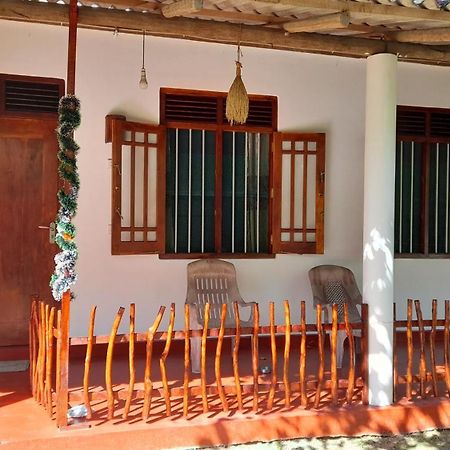 Ranmitha Villa Weligama Buitenkant foto
