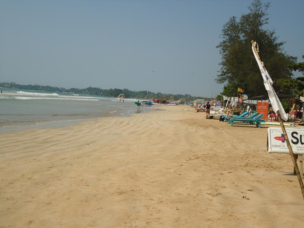 Ranmitha Villa Weligama Buitenkant foto