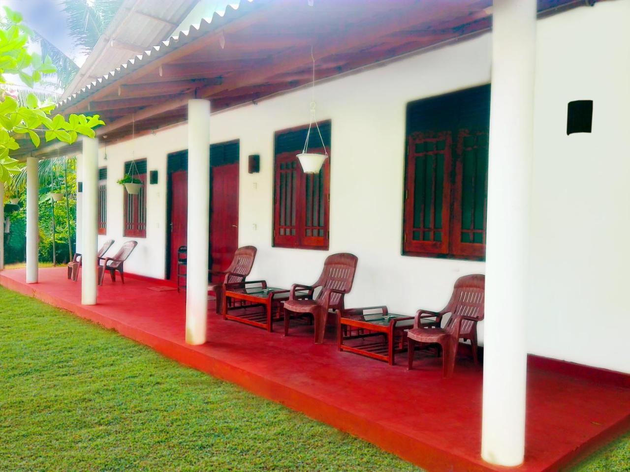 Ranmitha Villa Weligama Buitenkant foto